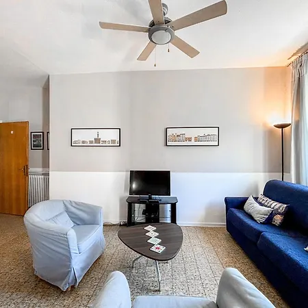 Belvedere Three-room View Apartamento