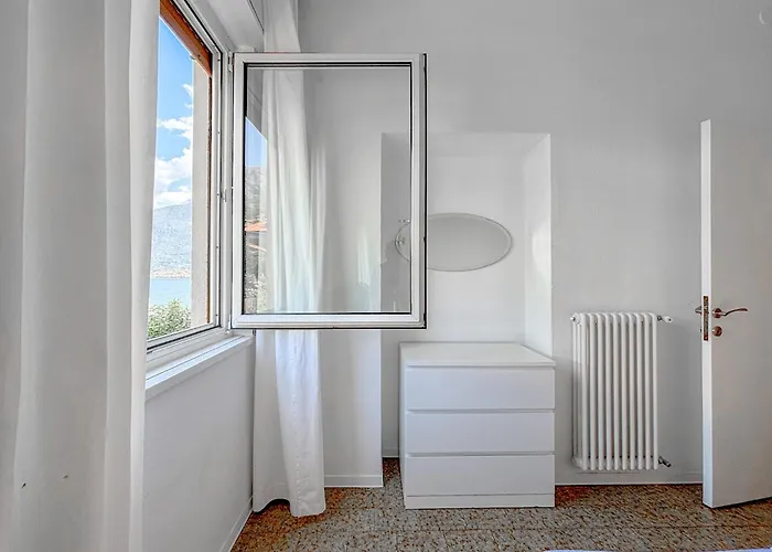 Belvedere Three-room View *