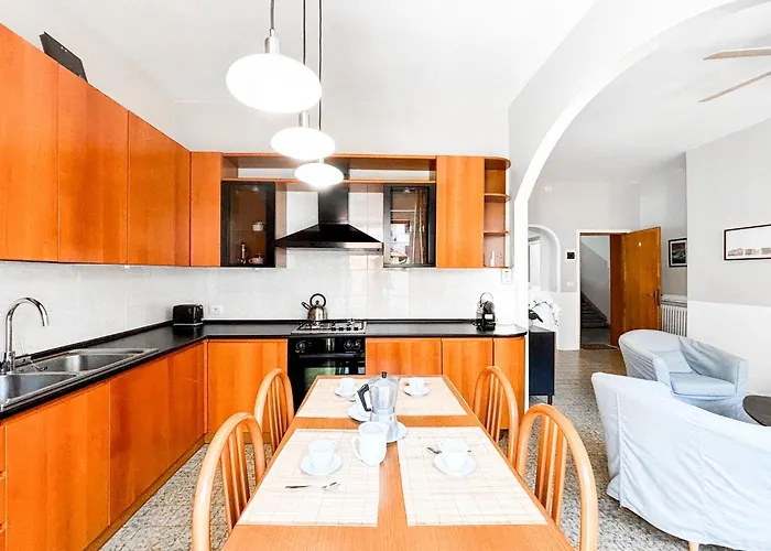 Belvedere Three-room View