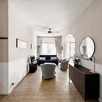 Belvedere Three-room View Apartamento *