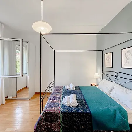 Belvedere Three-room View Apartment