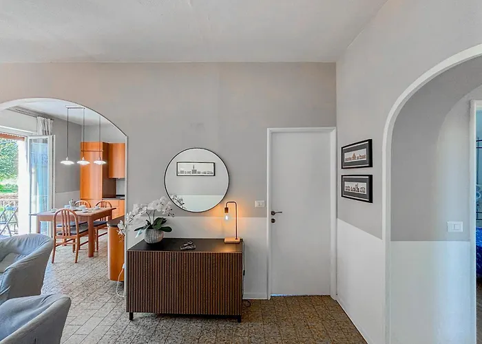 Belvedere Three-room View Lägenhet *